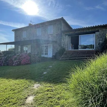 Superb With Private Pool *