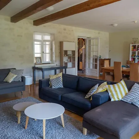 Holiday home Superb With Private Pool Saint-Beauzile